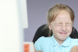 Kids Try Dial Up viral marketing campaign